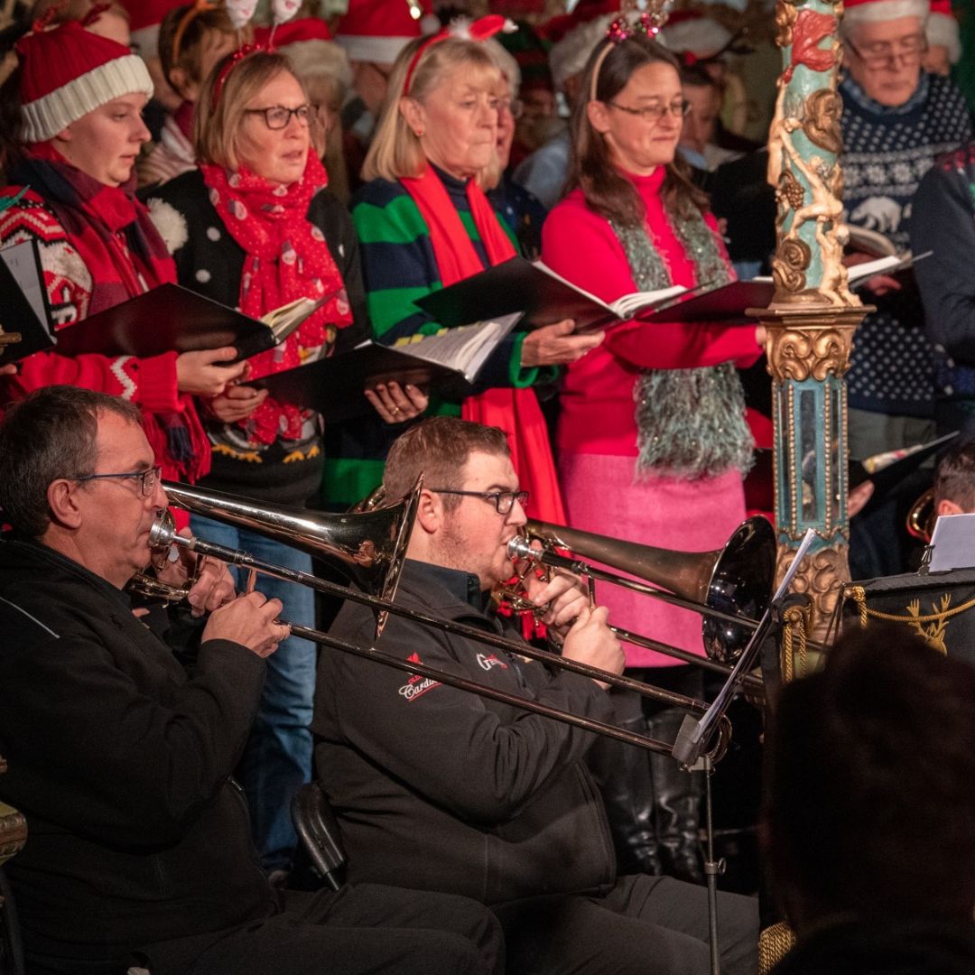 Christmas Carol Concert at Harveys