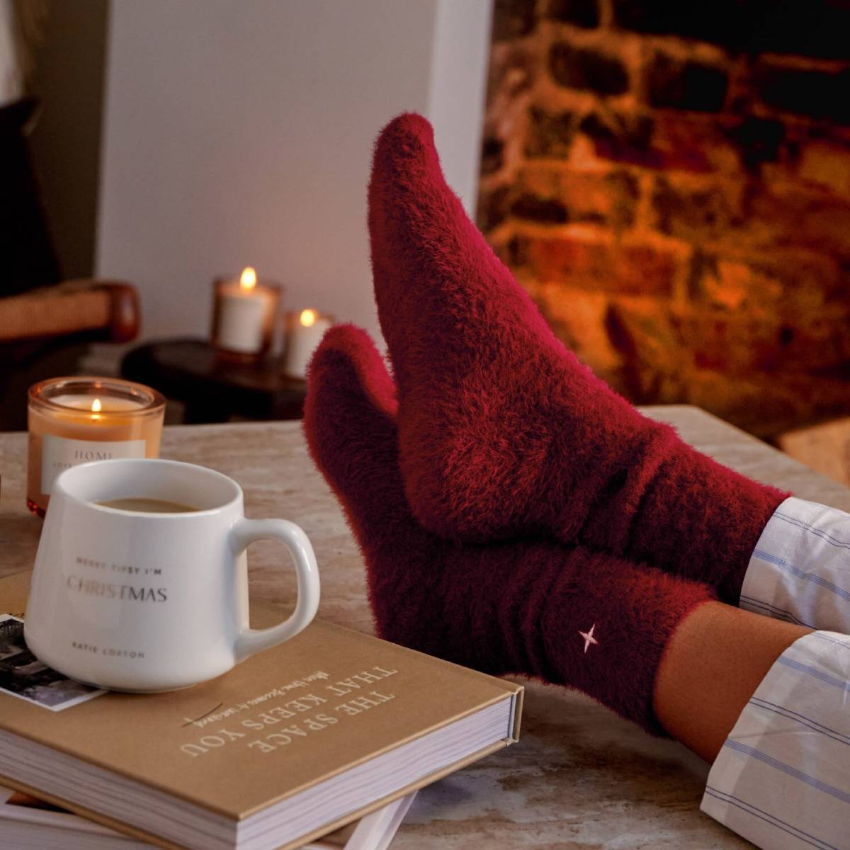 Fluffy Socks - Cherry