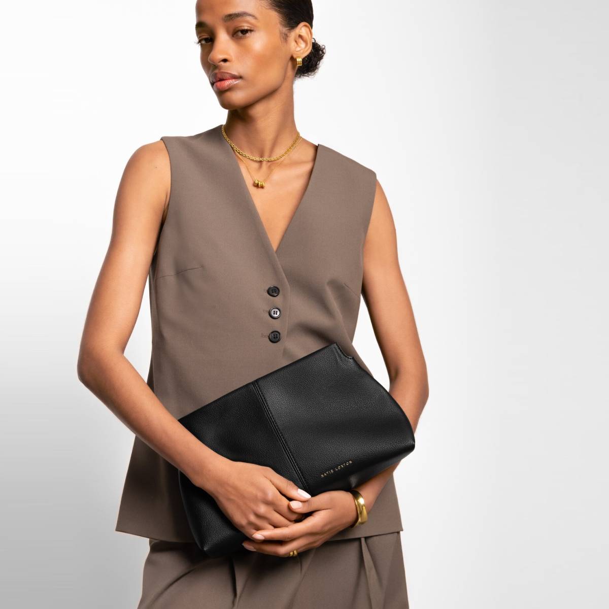 Laila Clutch