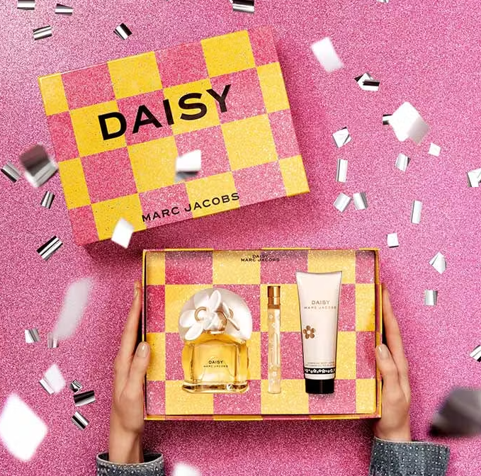 Daisy Eau De Toilette 100ml Gift Set