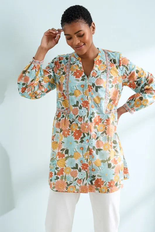 Dragonfly V-Neck Tunic Flowering Blooms Chalk